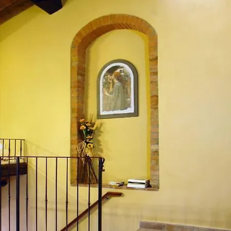 شقة Casa Il Fileno Lovely In Medieval Alto تْشيرتالدو
