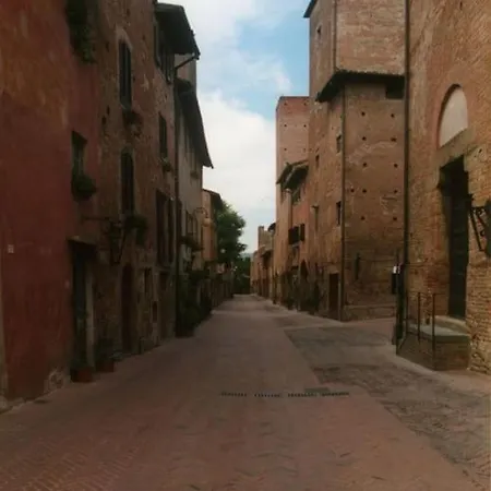 Casa Il Fileno Lovely In Medieval Alto * تْشيرتالدو